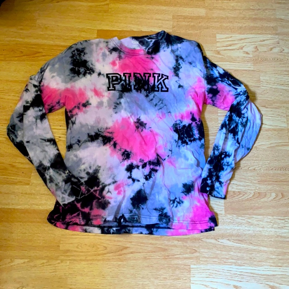 Victoria Secret top / tye dye 🌸🌼